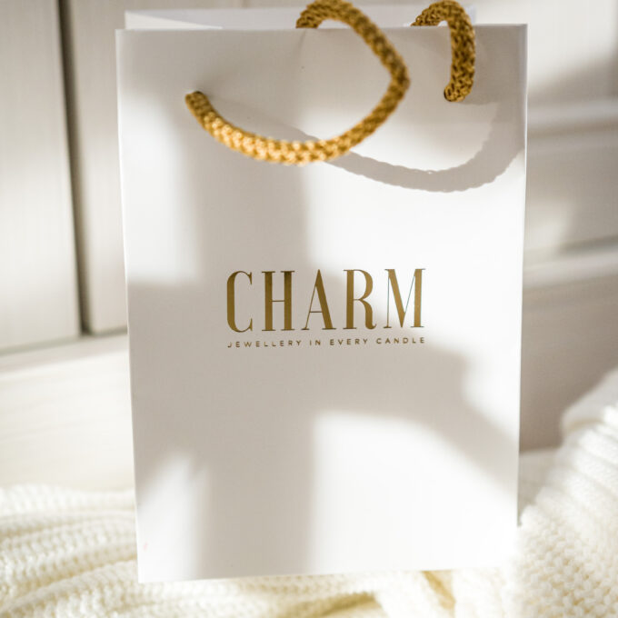 Charm kinkekott
