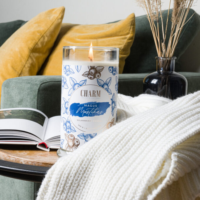 Charm Candle "Magus mustikas" - Üllatus
