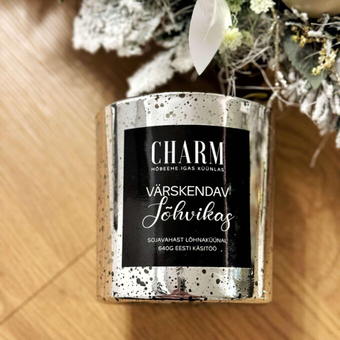 Charm Candle Luxury XL "Värskendav jõhvikas" - Üllatus